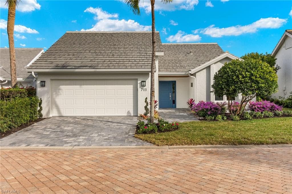 711 Heathery LN NAPLES, FL 34108