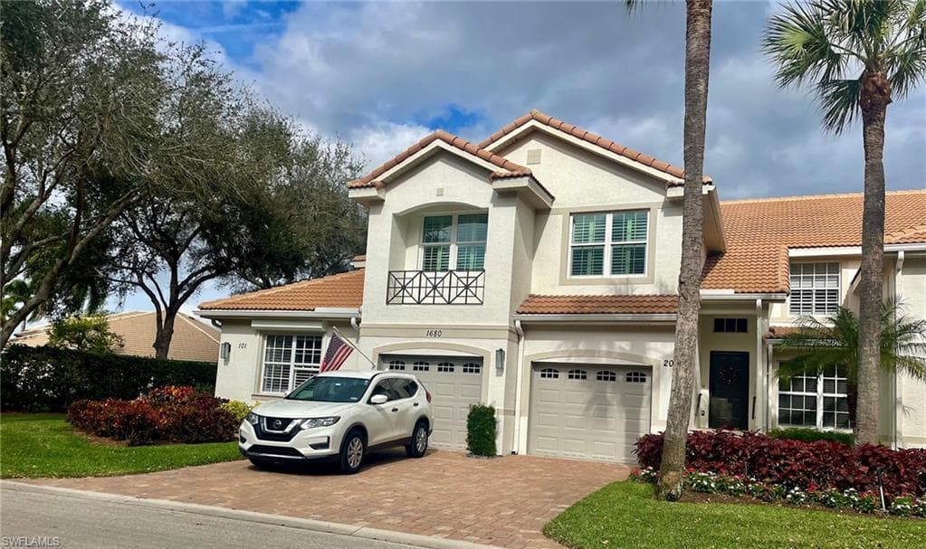 1680 Winding Oaks WAY 1-101 NAPLES, FL 34109