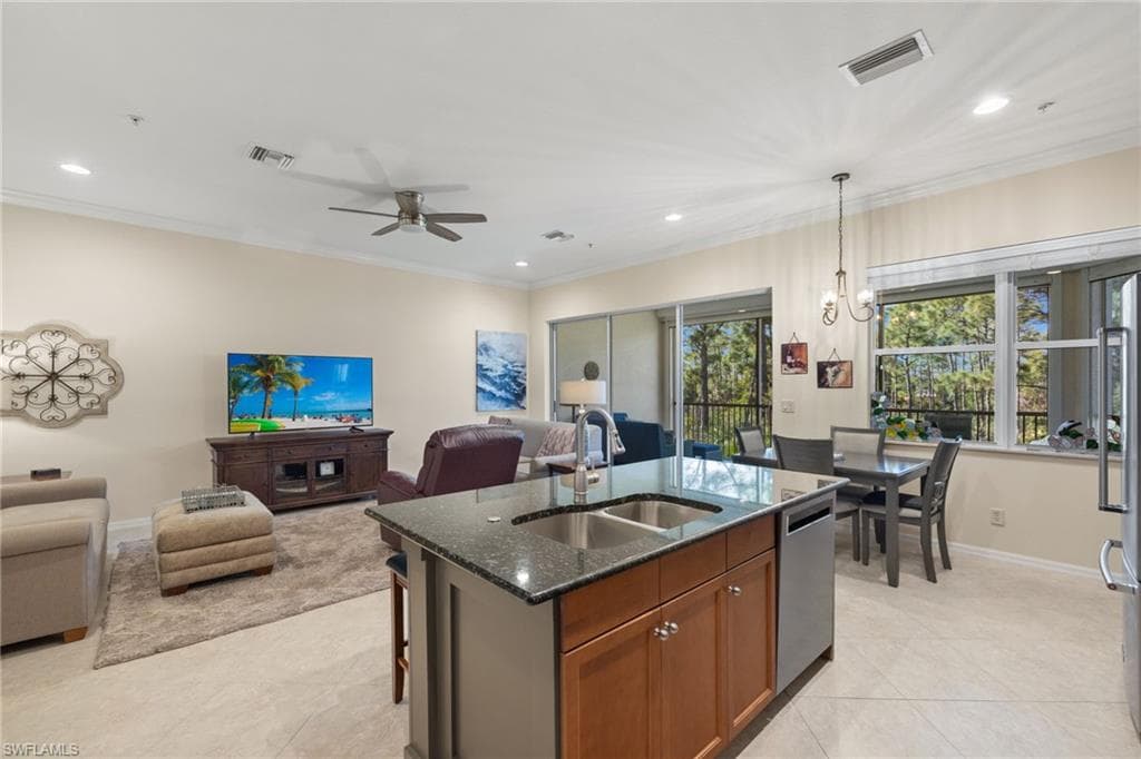 21546 Baccarat LN 203