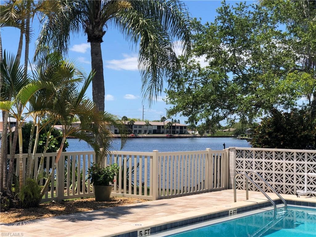 4622 SW Santa Barbara PL 211 CAPE CORAL, FL 33914