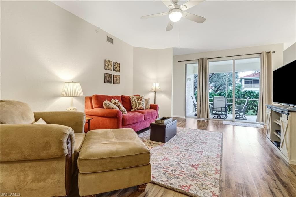 605 Lalique CIR 802 NAPLES, FL 34119