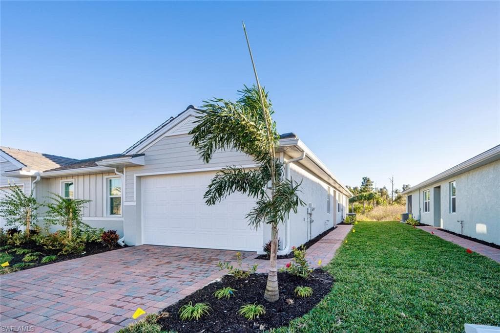 1034 ENBROOK LOOP NAPLES, FL 34114