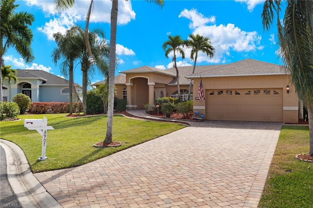 8907 Wellington Lakes CT FORT MYERS, FL 33908