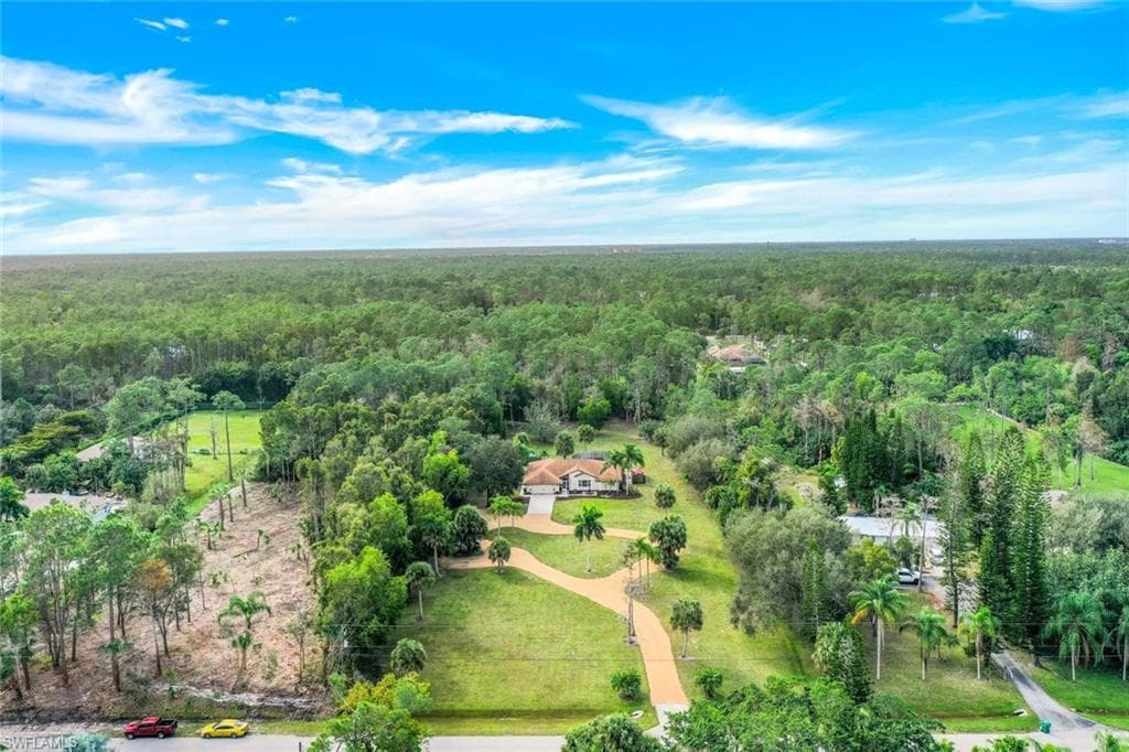 6110 Spanish Oaks LN NAPLES, FL 34119