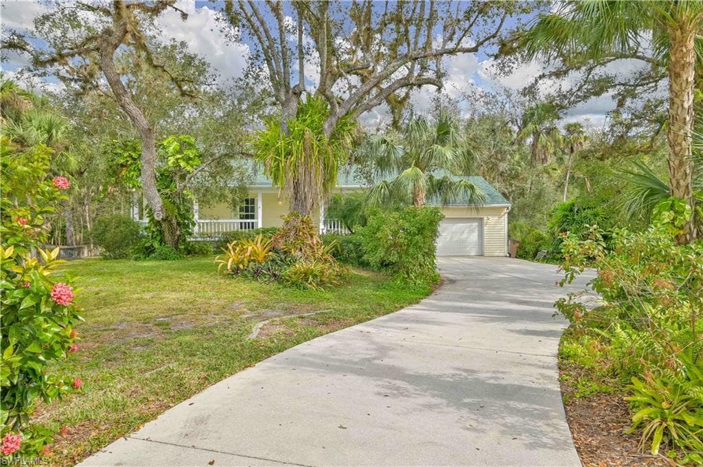 14141 River RD FORT MYERS, FL 33905