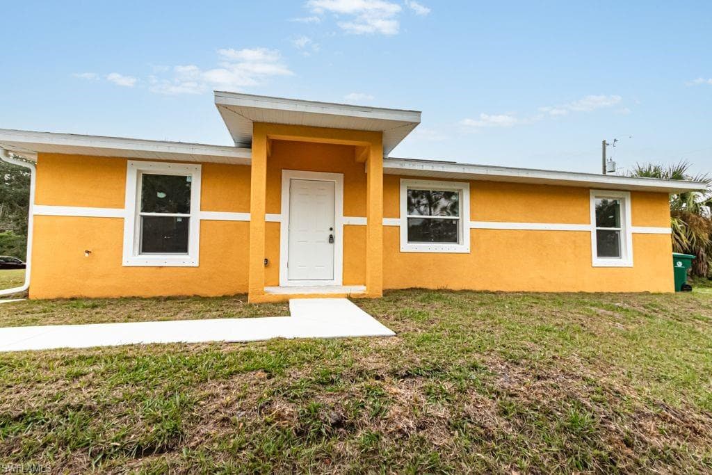 27420 Treadmill DR PUNTA GORDA, FL 33955