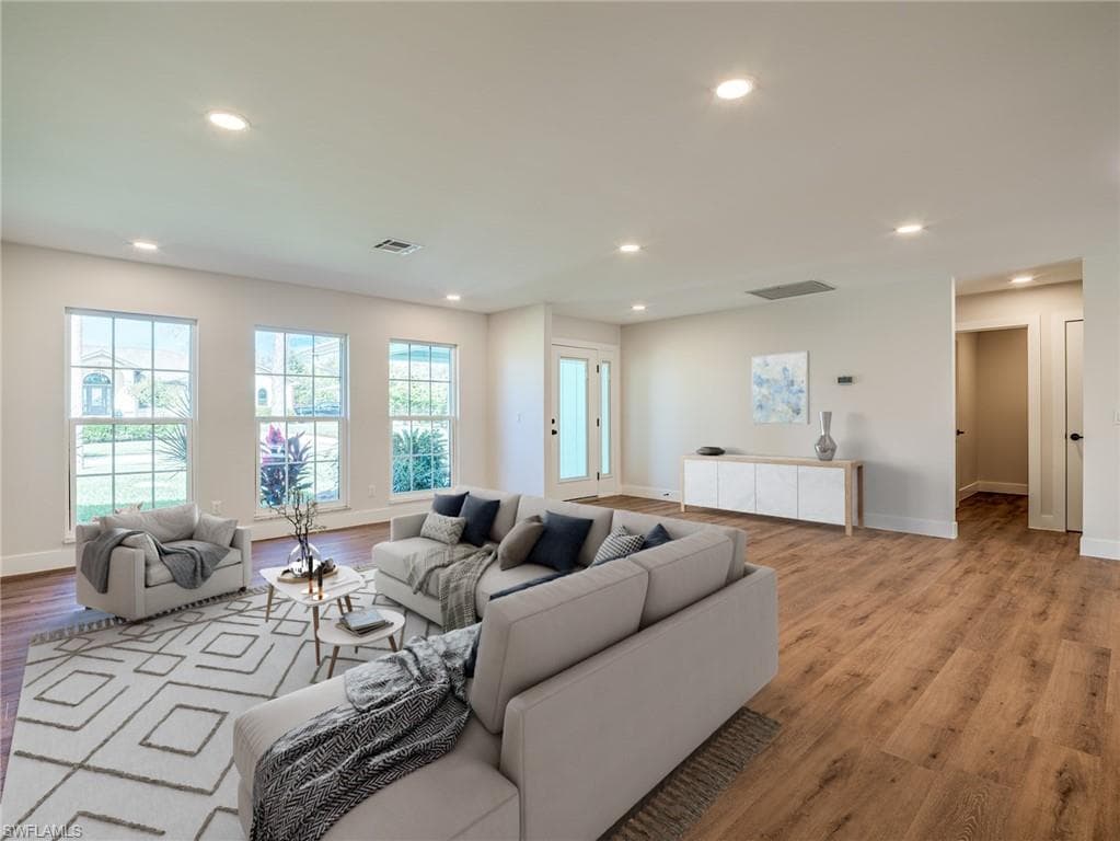 3718 Blue Heron DR FORT MYERS, FL 33908