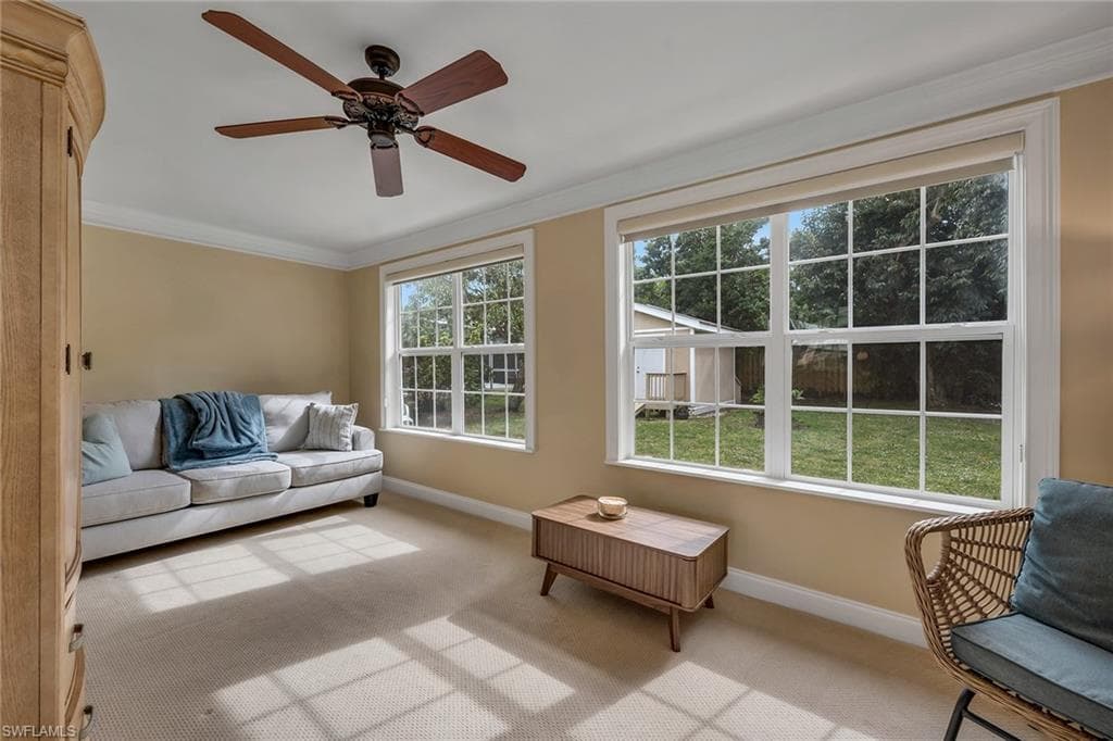 672 96th AVE N NAPLES, FL 34108