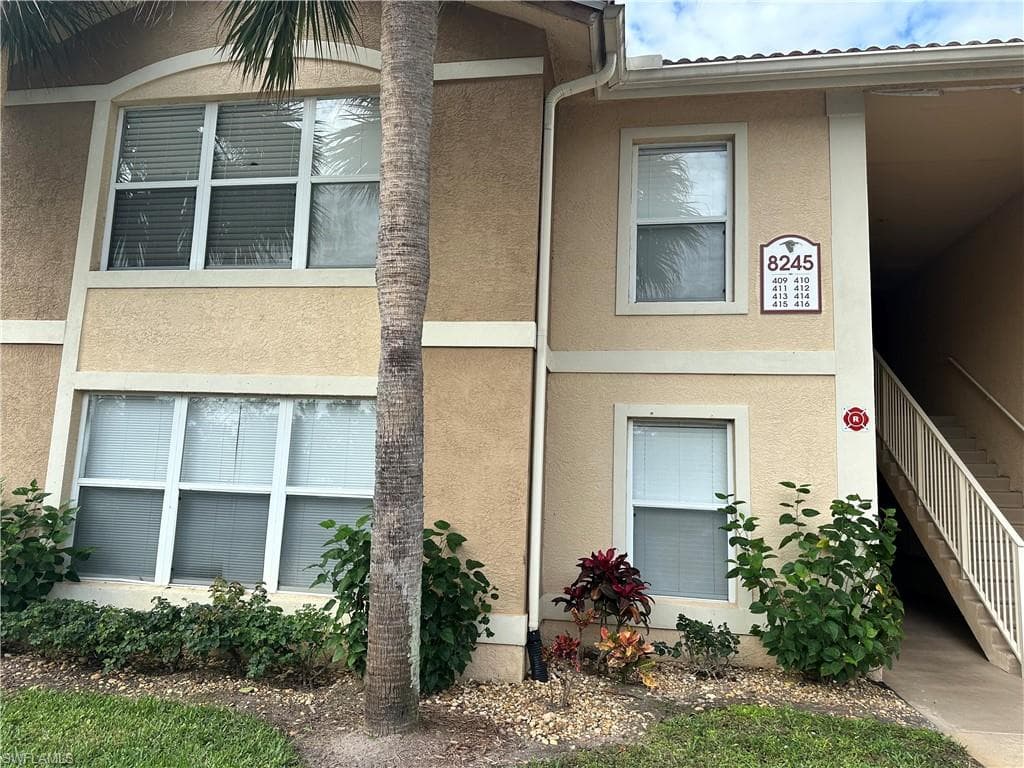 8245 Ibis Club DR 411 NAPLES, FL 34104