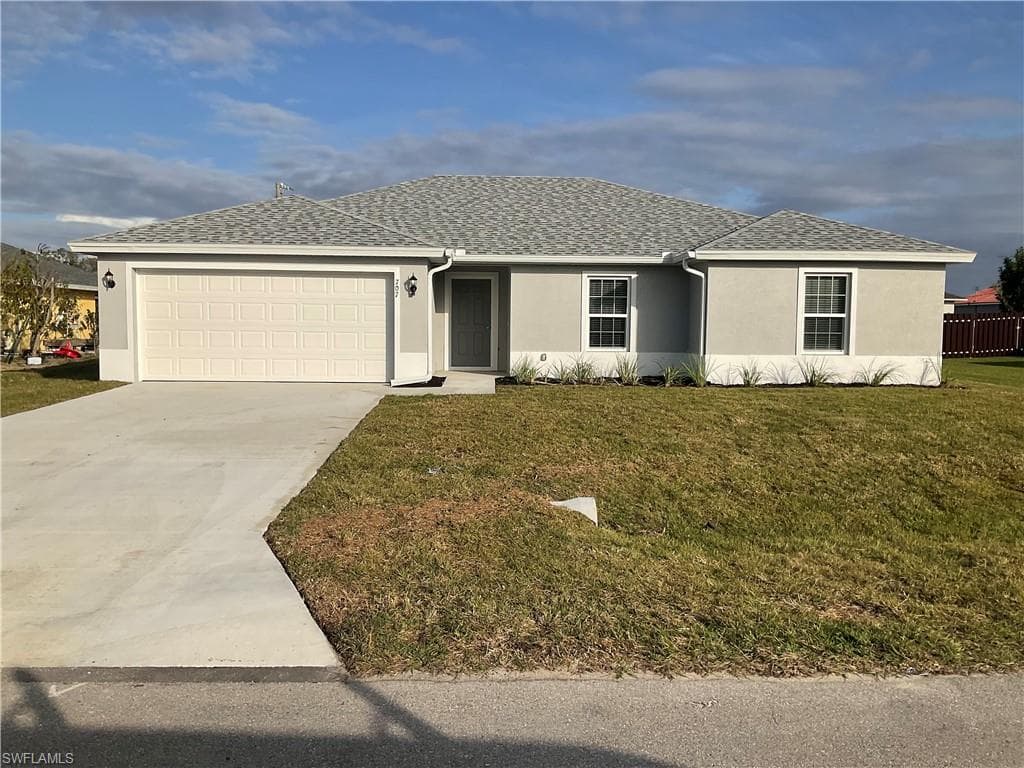 707 NE Juanita CT CAPE CORAL, FL 33909