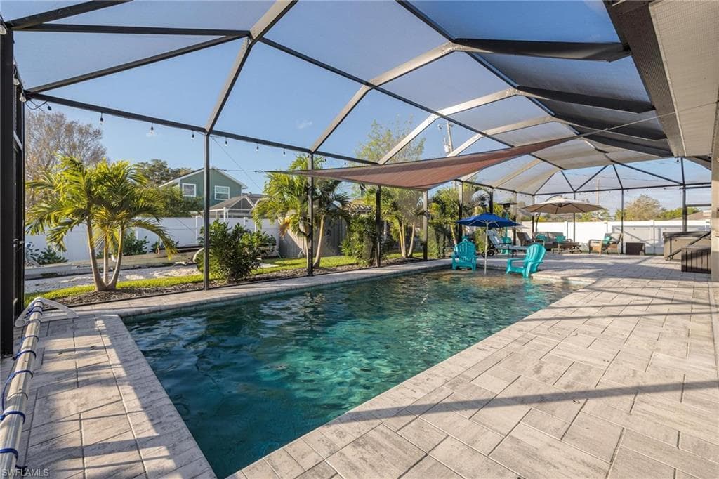 1616 SW 2nd TER CAPE CORAL, FL 33991