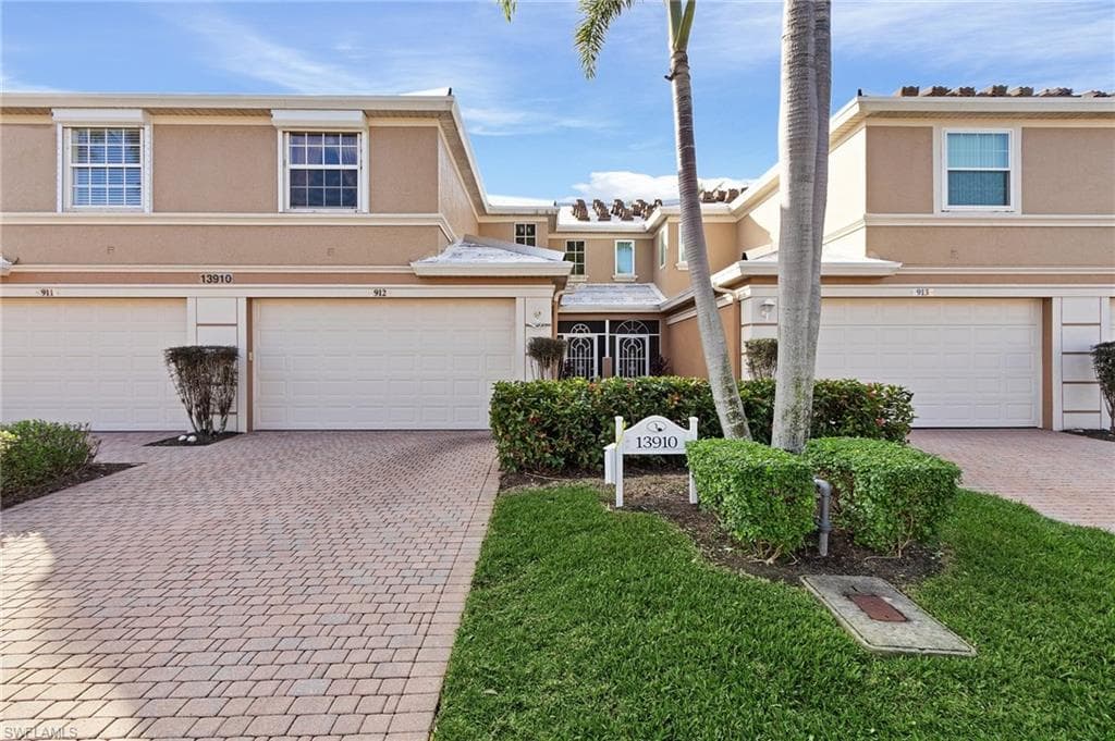 13910 Lake Mahogany BLVD 912 FORT MYERS, FL 33907
