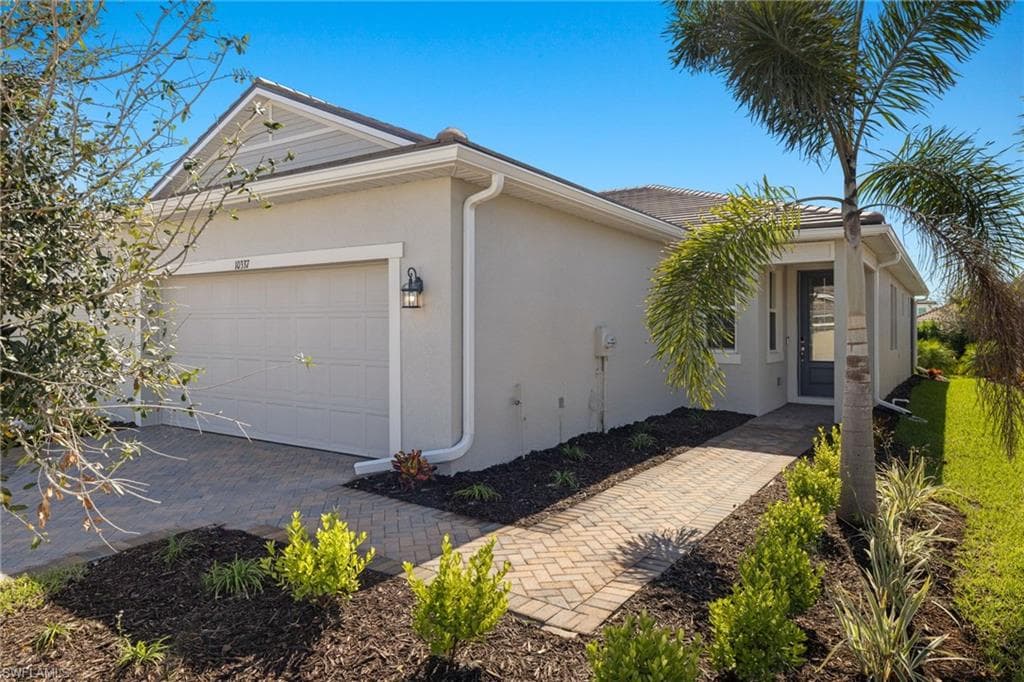 10337 Bonavie Cove DR FORT MYERS, FL 33966