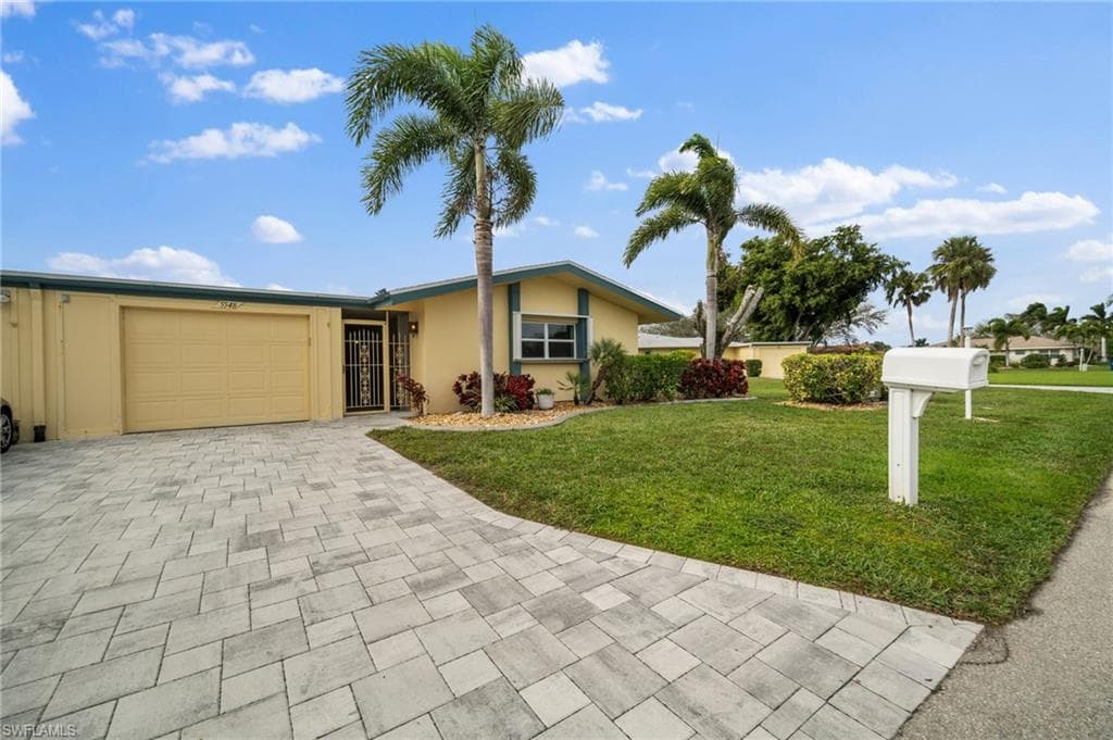 5548 Westwind LN FORT MYERS, FL 33919