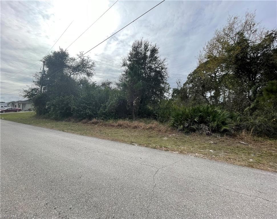 4705-4707 22nd ST SW LEHIGH ACRES, FL 33973