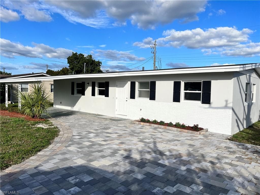 3547 Royal Palm AVE FORT MYERS, FL 33901