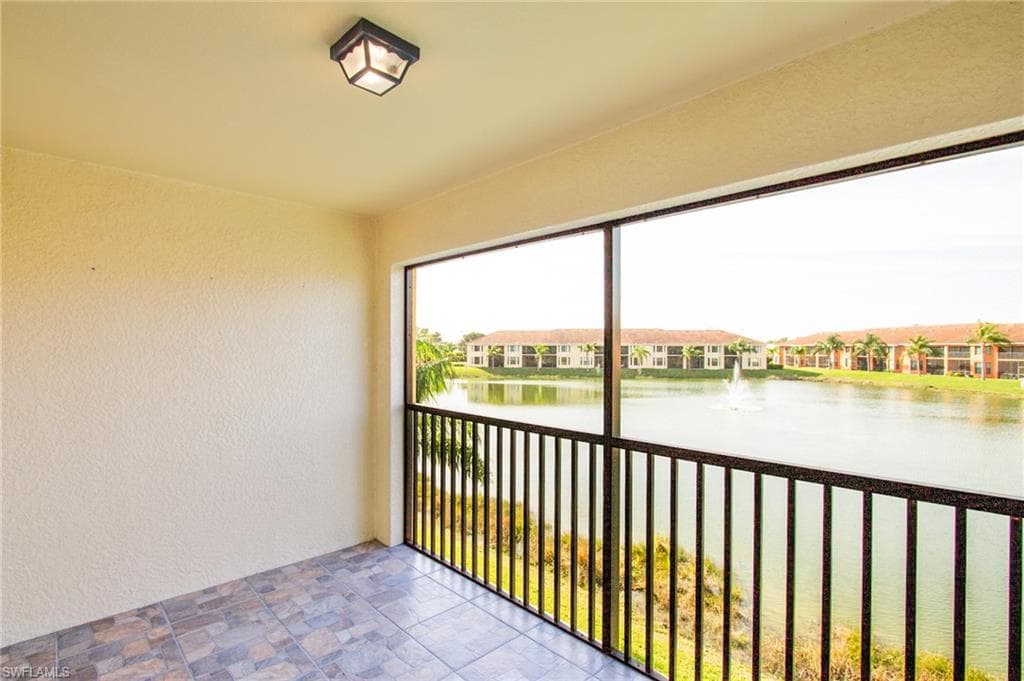 13710 Julias WAY 925 FORT MYERS, FL 33919