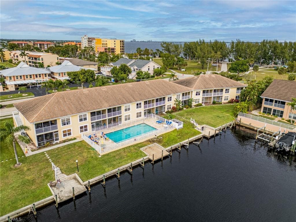 1950 Beach PKWY 202 CAPE CORAL, FL 33904