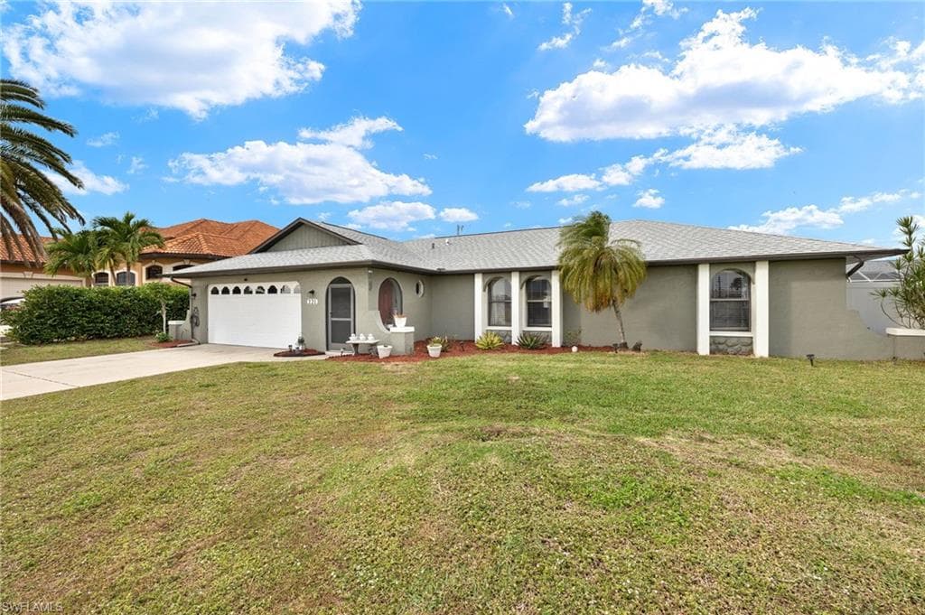 221 SW 22nd TER CAPE CORAL, FL 33991