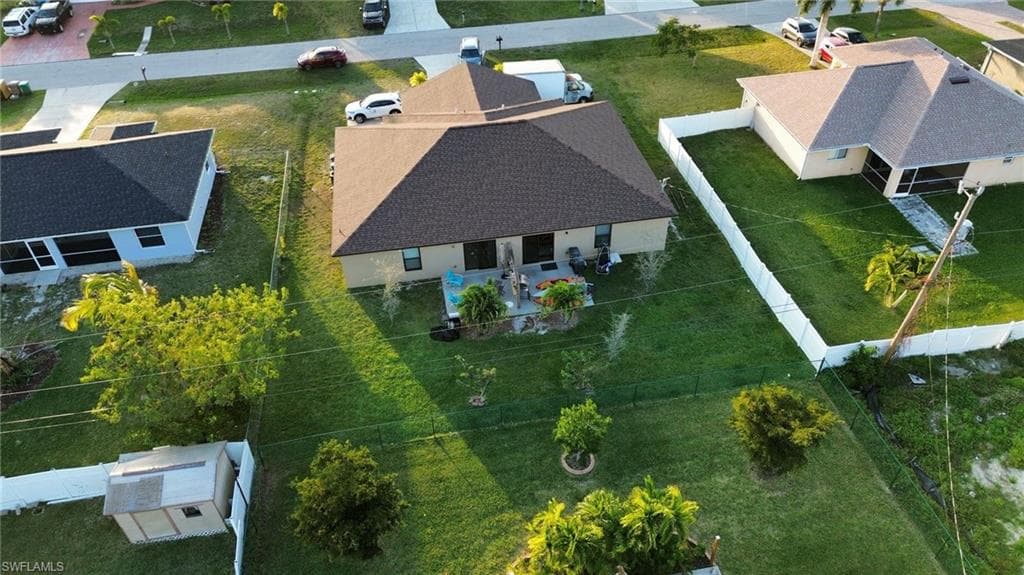 4613 SW 9th AVE CAPE CORAL, FL 33914