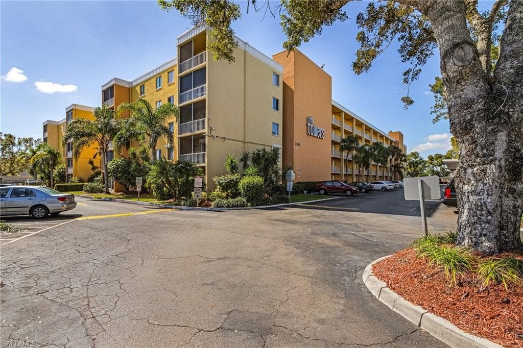 2366 E Mall DR 510 FORT MYERS, FL 33901