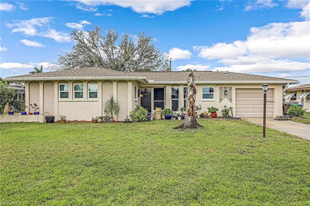 1303 SE 27th TER CAPE CORAL, FL 33904