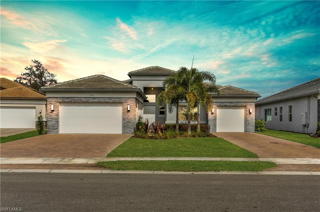 11715 Peony TER NAPLES, FL 34120