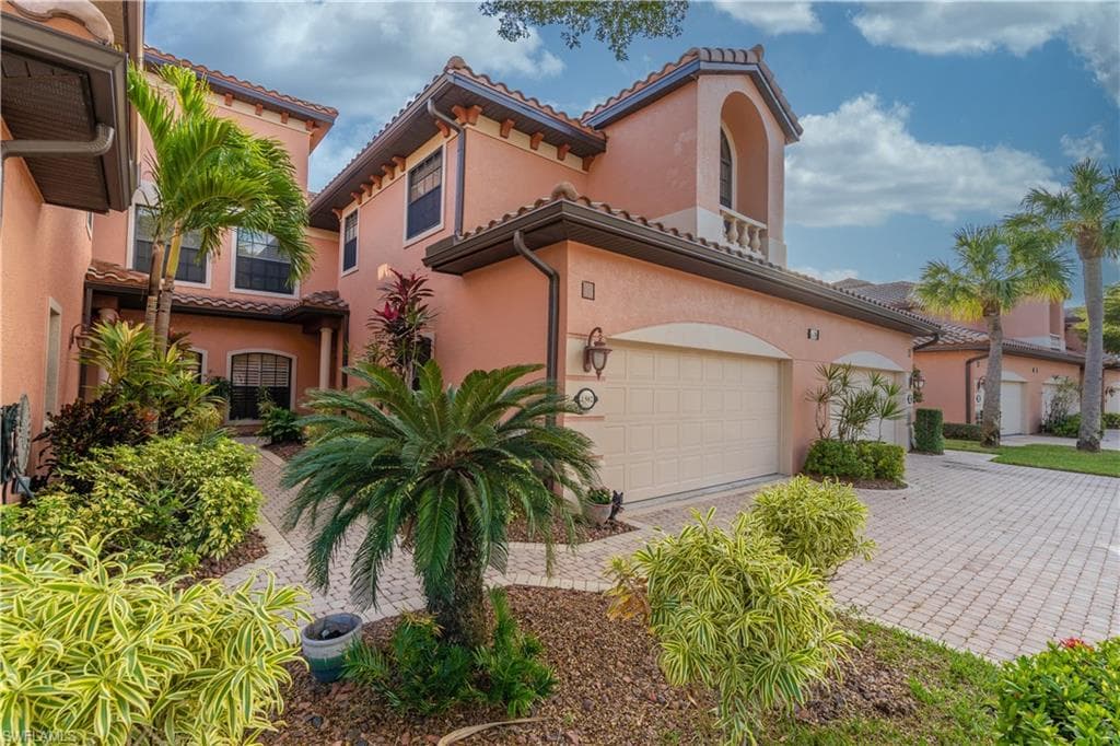 5770 Grande Reserve WAY 1502 NAPLES, FL 34110