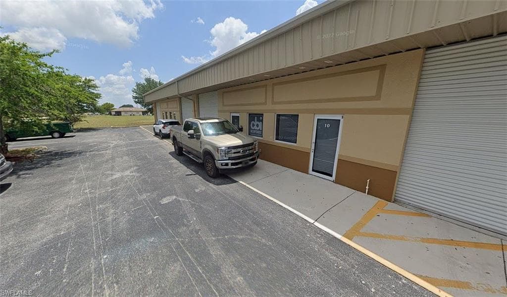 1010 8th ST 11 CAPE CORAL, FL 33909