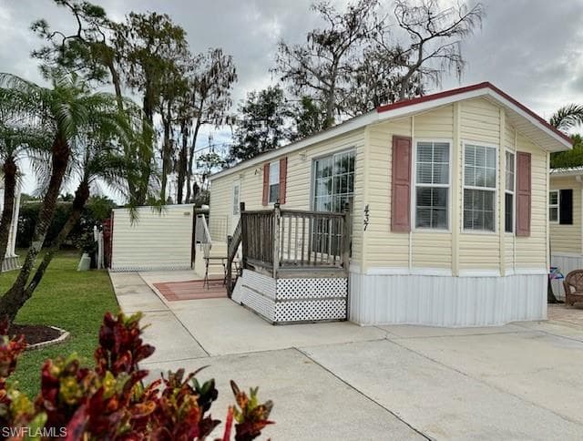 437 Cheetah DR 437 NAPLES, FL 34114