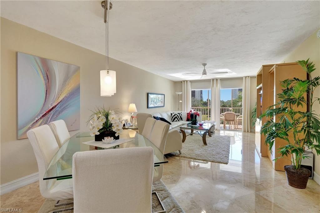 340 Horse Creek DR 306 NAPLES, FL 34110