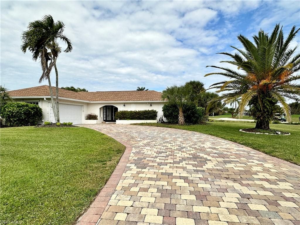 169 Baltusrol DR NAPLES, FL 34113