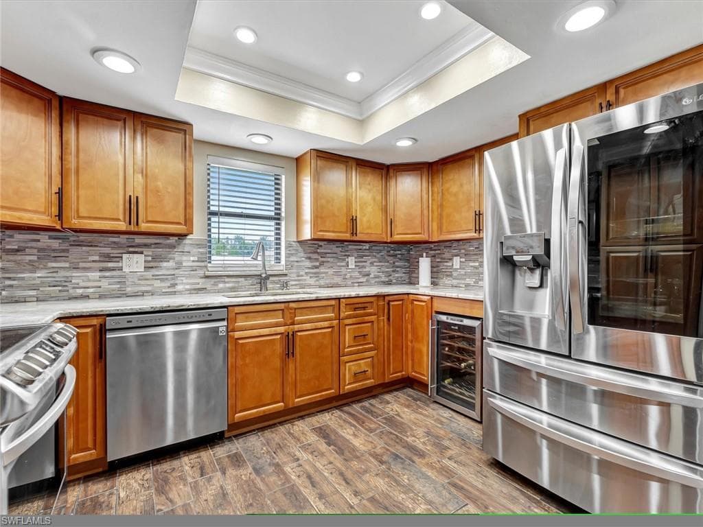 3402 SW 7th AVE CAPE CORAL, FL 33914
