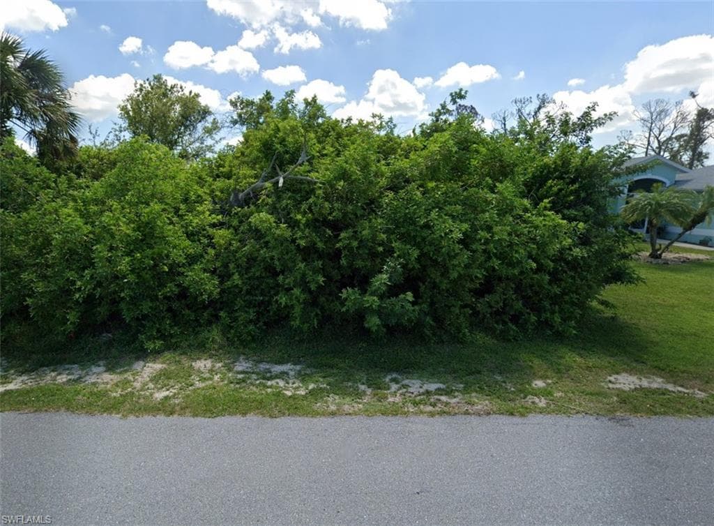 109 Byron CT ROTONDA WEST, FL 33947