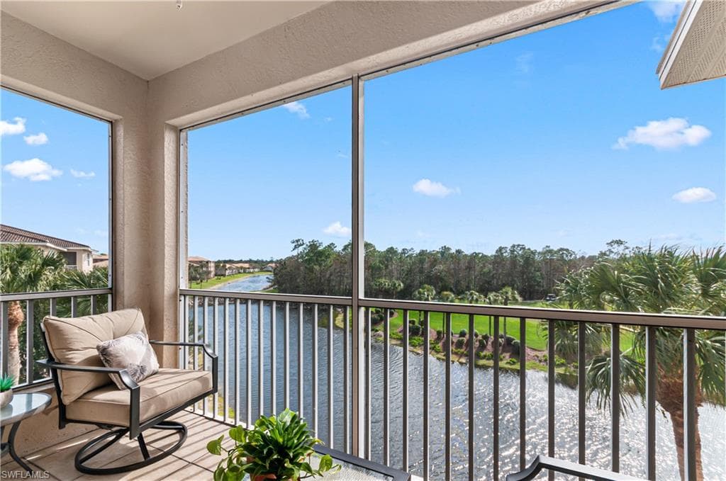 3790 Sawgrass WAY 3241 NAPLES, FL 34112