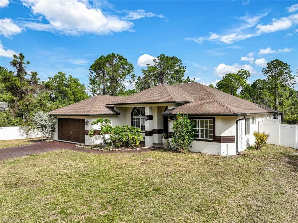 270 16th ST SE NAPLES, FL 34117