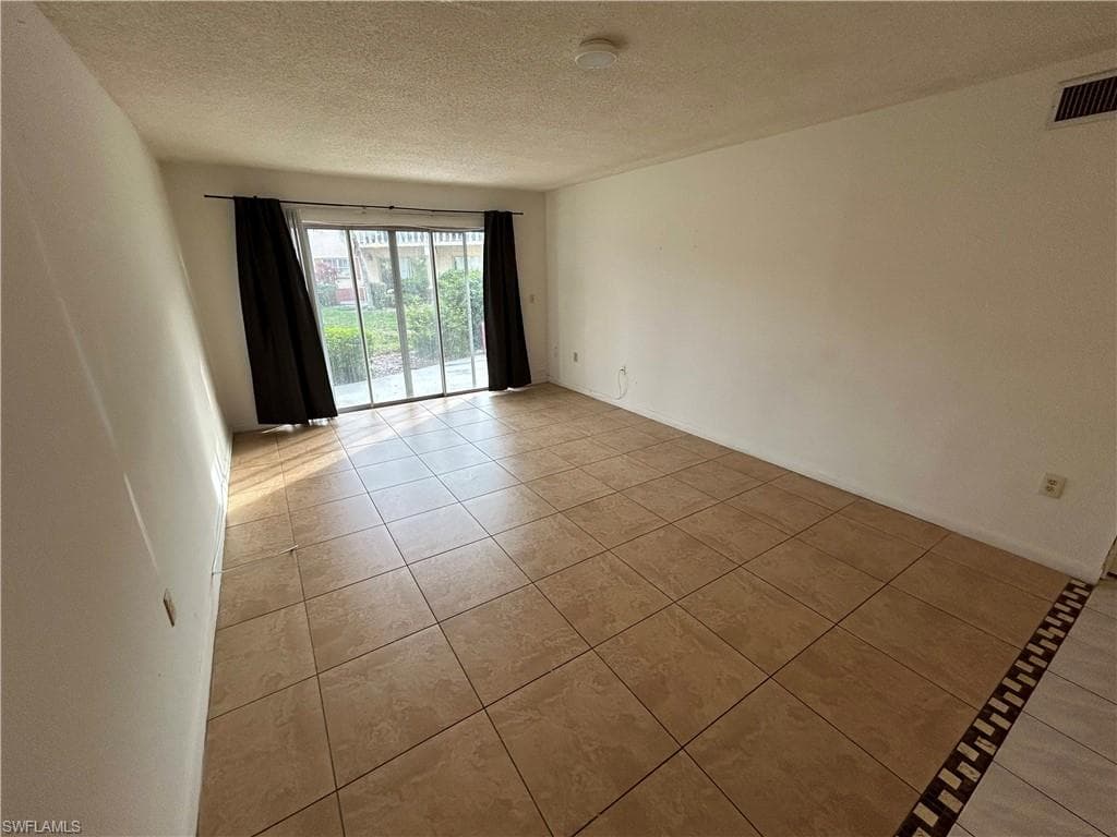 3704 Broadway 107 FORT MYERS, FL 33901