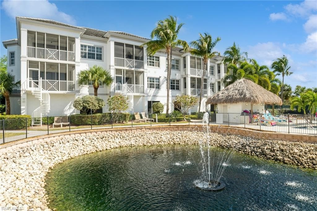 3881 Kens WAY 4305 BONITA SPRINGS, FL 34134