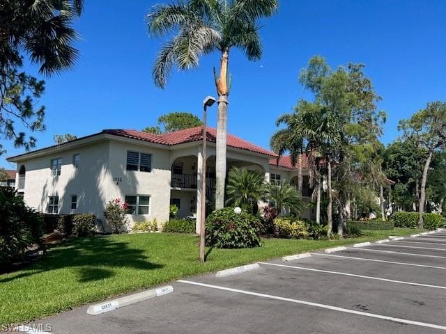 1056 Forest Lakes DR A-102 NAPLES, FL 34105