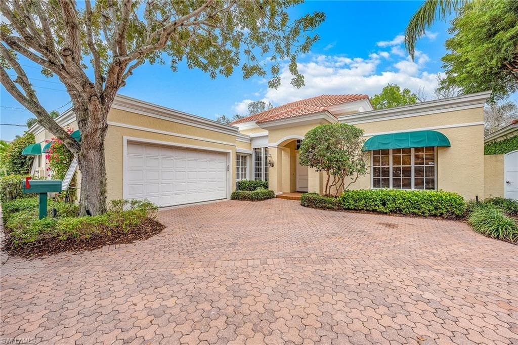 3736 Rachel LN NAPLES, FL 34103