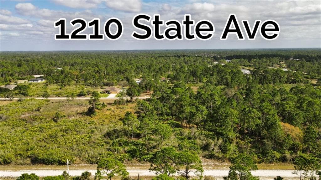 1210 State AVE LEHIGH ACRES, FL 33972