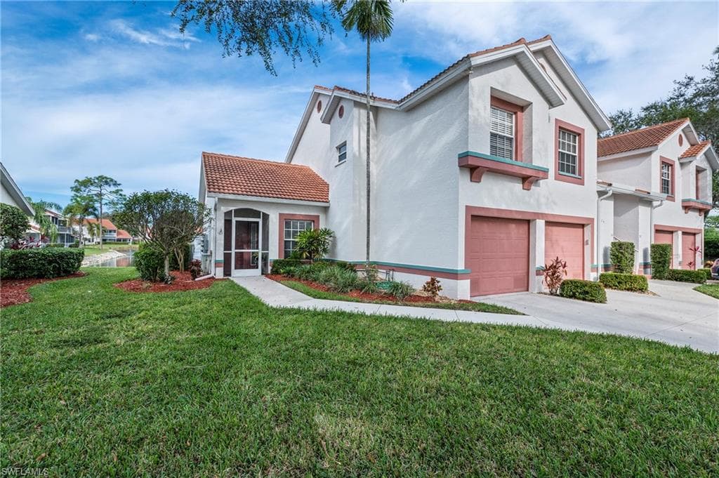 404 Windsor PL 101 NAPLES, FL 34104