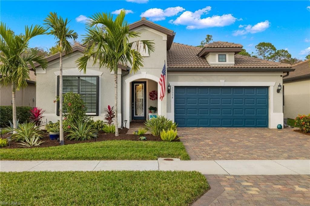 11334 Tiverton TRCE FORT MYERS, FL 33913