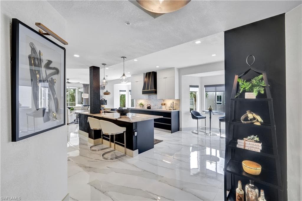 7725 Pebble Creek CIR 8-206 NAPLES, FL 34108