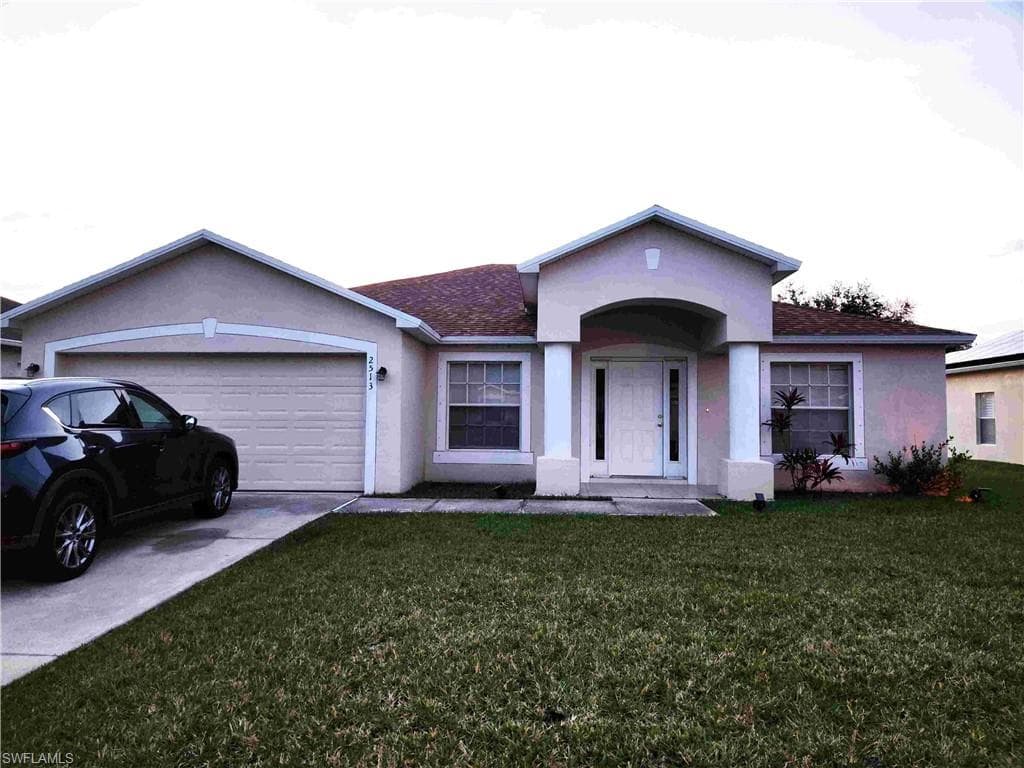 2513 Nature Pointe LOOP FORT MYERS, FL 33905