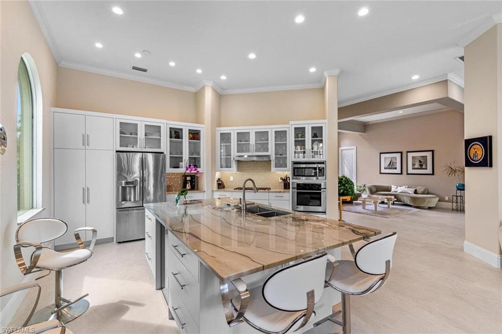 8536 Bellagio DR NAPLES, FL 34114
