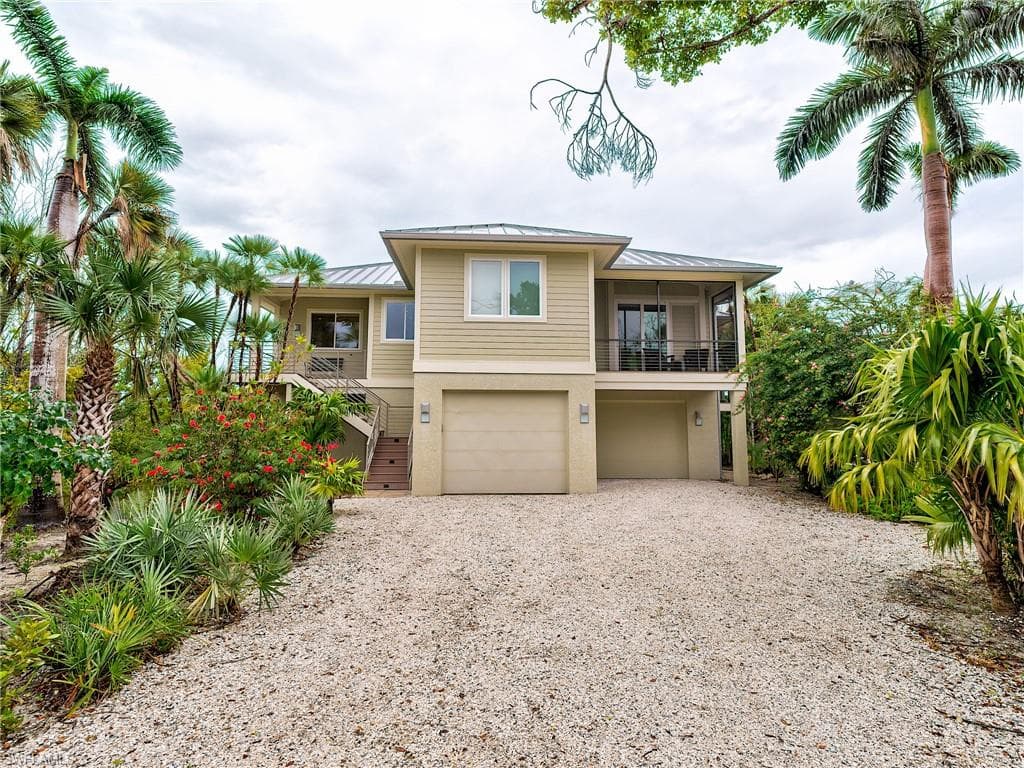 4415 Gulf Pines DR SANIBEL, FL 33957
