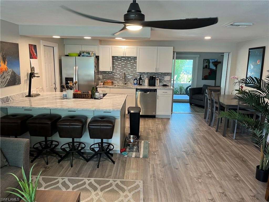 2206 Aldridge AVE FORT MYERS, FL 33907