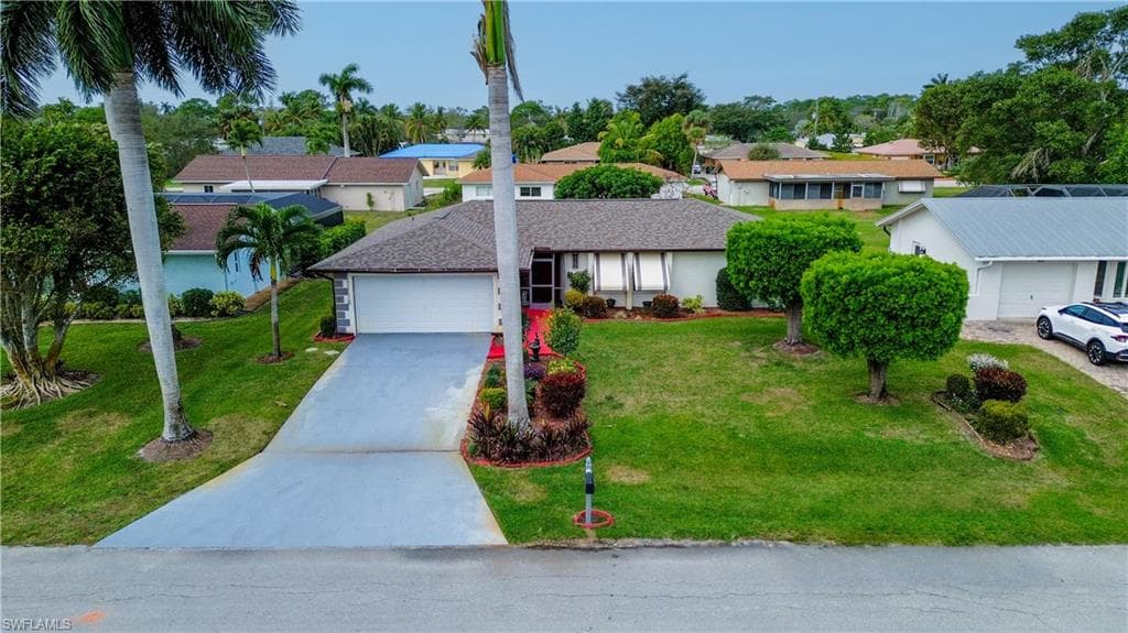 883 Roseate DR NAPLES, FL 34104