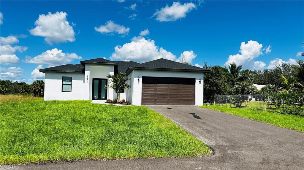 3871 70 AVE NE NAPLES, FL 34120